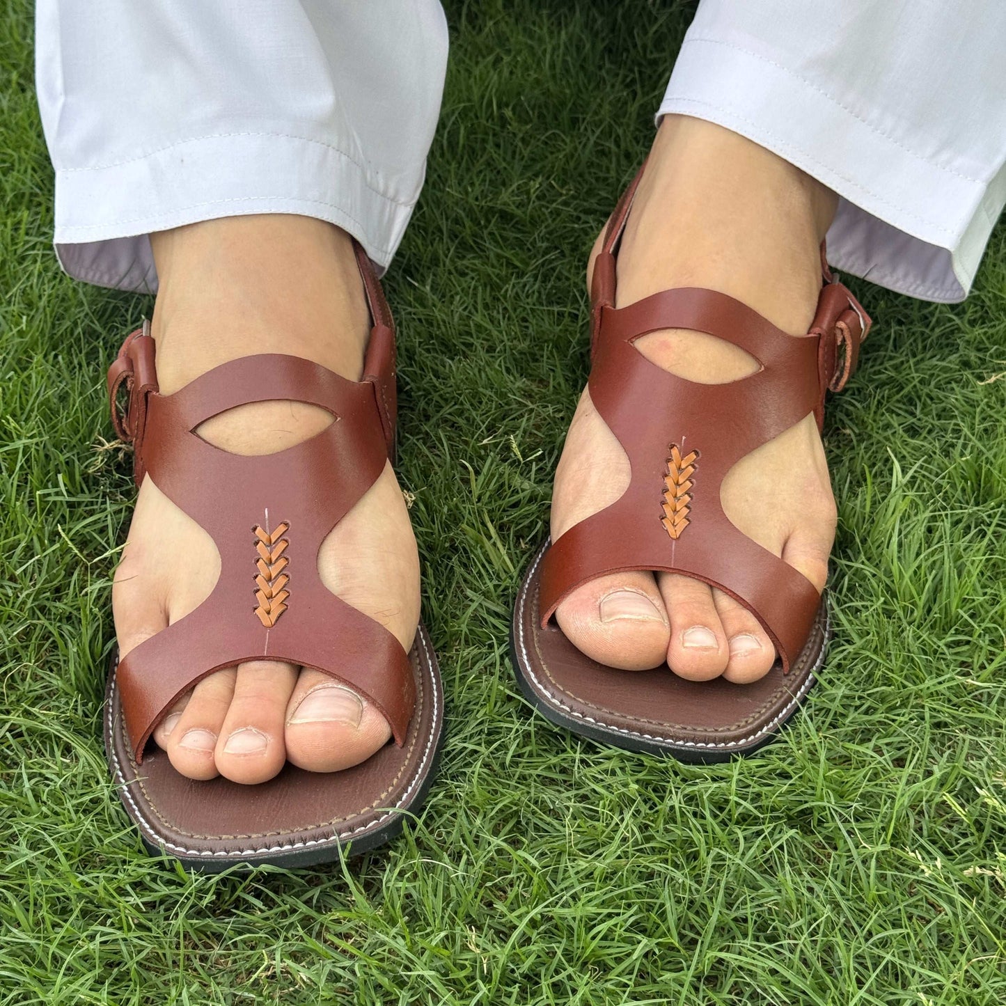 Handmade Panjedar Chappal – Pure Leather