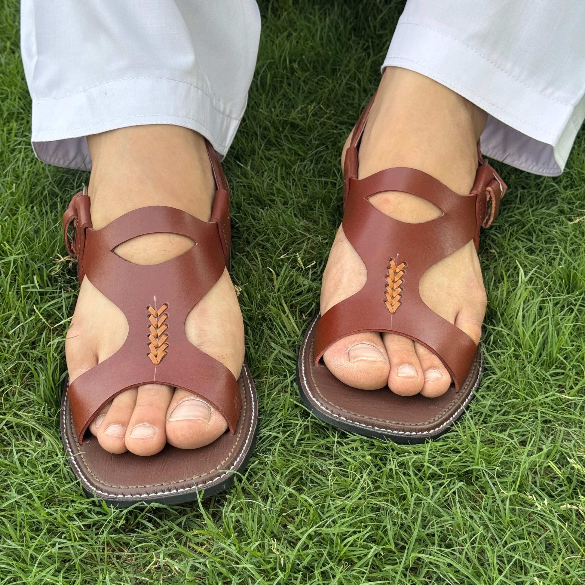 Handmade Panjedar Chappal – Pure Leather